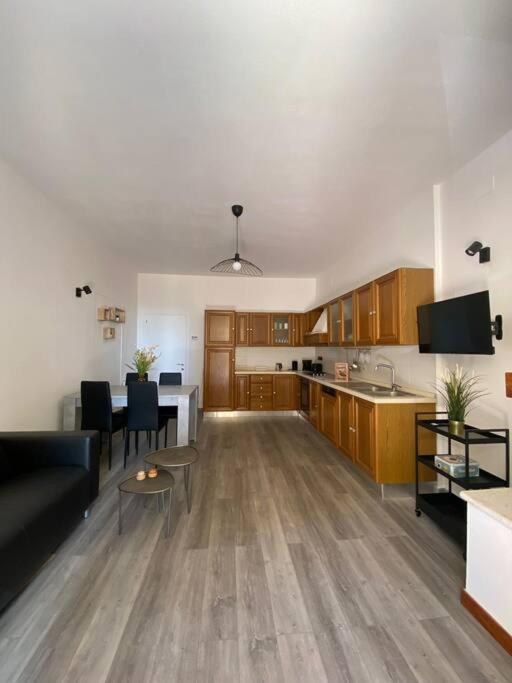 Tra San Gimignano E Volterra Apartment Luaran gambar