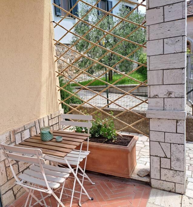 Tra San Gimignano E Volterra Apartment Luaran gambar